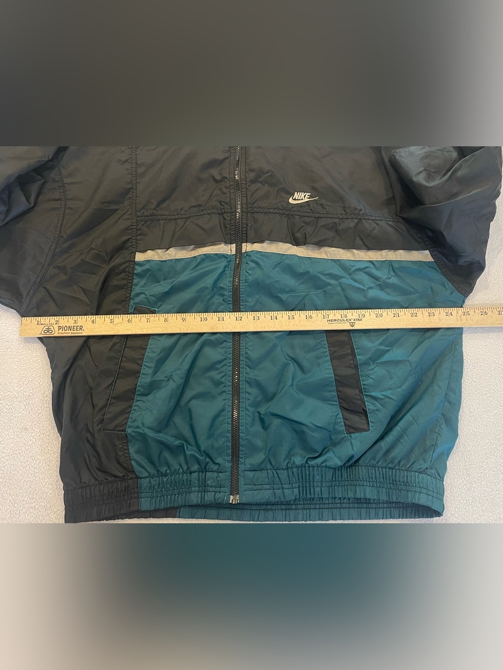 Vintage Nike Windbreaker Jacket Black Teal Colorblock Y2K Men’s M Hiking Gear - Picture 7 of 10